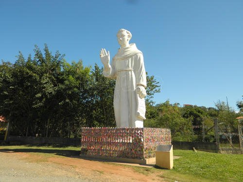 Estatua de Frei Galvão